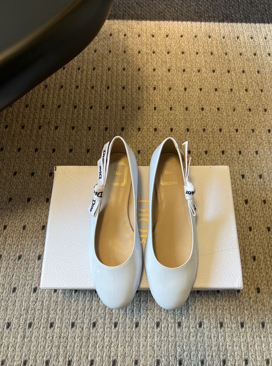 Christian Dior Patent Leather Round Toe Bow Decor Flat Casual Shoes