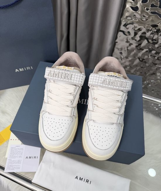 Amiri Suede Star Casual Skate Shoes with Rubber Sole