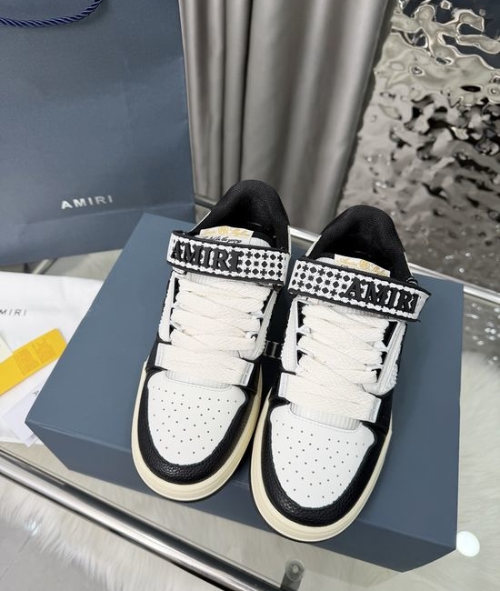 Amiri Suede Star Casual Skate Shoes with Rubber Sole
