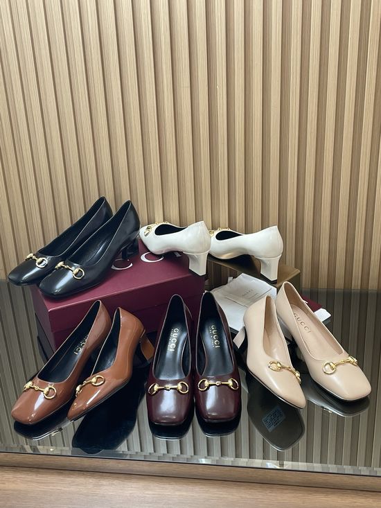 Gucci Multi Heel Height Classic Dress Pumps