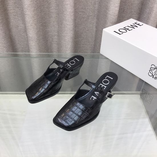 Loewe Limited Edition Slip-on Sandals with Embossed Design