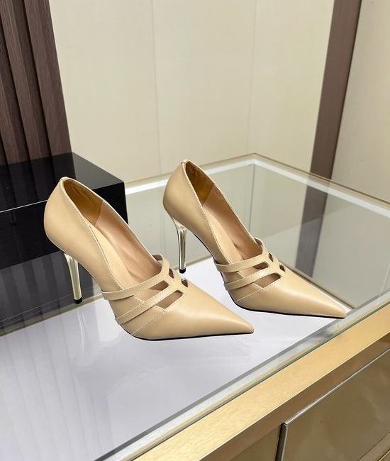 Balmain Elegant Pointed Toe High Heel Leather Pumps