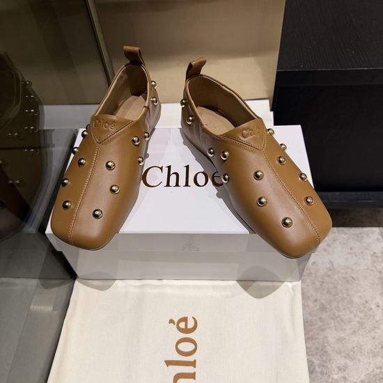 Chloe Handmade Rivet Decor Leather Upper Casual Flats