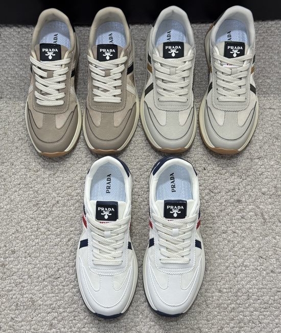 Prada Genuine Leather Wear-resistant Soft Daily Casual Walking Shoes