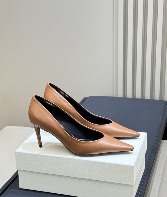 Yves Saint Laurent YSL Pointed Toe Low Heel Slingback Leather Pumps