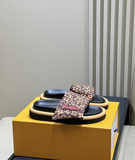 Louis Vuitton LV Lightweight Comfortable Casual Shoes Cute Exquisite Design