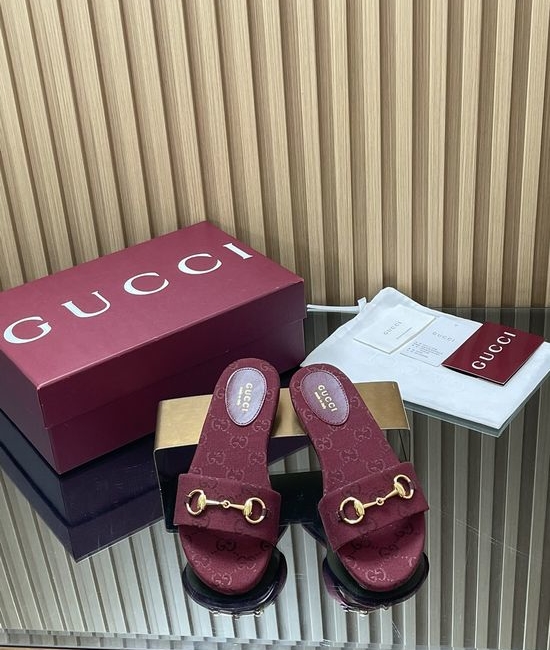 Gucci Premium Printed Canvas Slide Sandals with Gold Accent