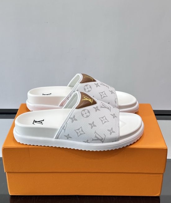 Louis Vuitton LV Top Layer Leather Casual Slip On Slippers