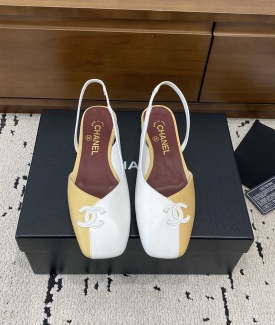 Chanel Color Block Flat Open Heel Sandals Metal Decor Comfortable Footwear