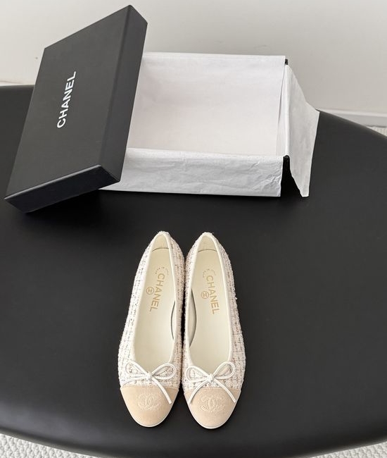 Chanel Classic Elegant Comfortable Flat Ballet Shoes