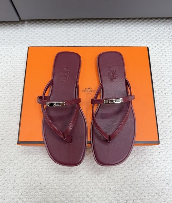 Hermes Buckle Decor Genuine Leather Low Heel Flip Flops