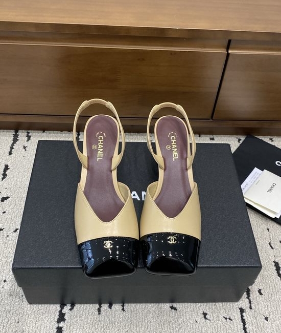 Chanel Color Block Block Heel Open Heel Square Toe Elegant Sandals