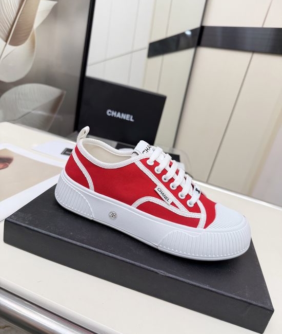 Chanel Stylish Mixed-Material Sporty Sneakers for All Occasions
