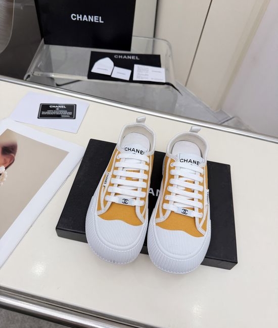 Chanel Stylish Mixed-Material Sporty Sneakers for All Occasions