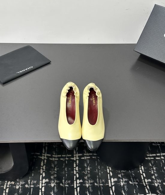 Chanel Color Block Ruffled Stiletto Pumps Sheepskin Upper