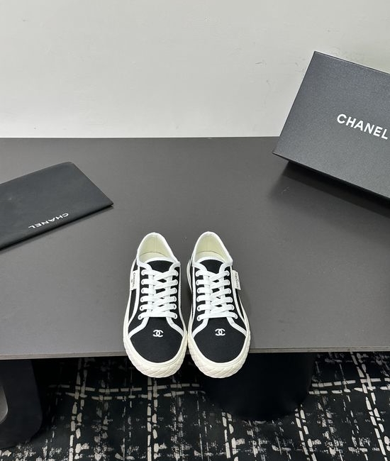 Chanel Color Block Low Top Canvas Casual Sneakers