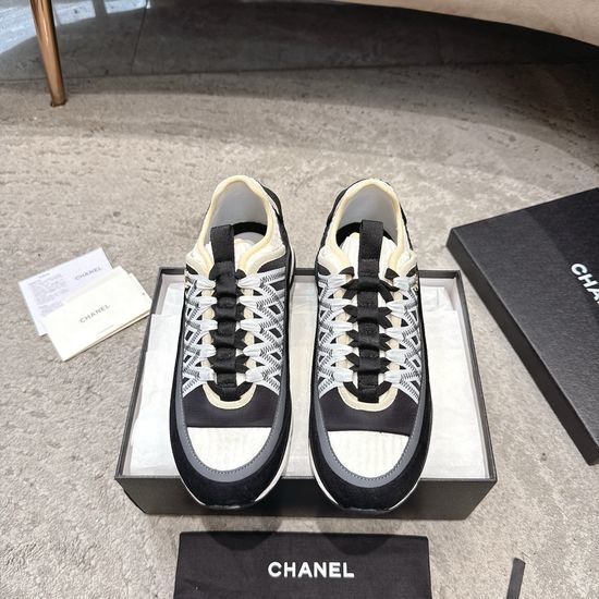 Chanel Embroidered Platform Casual Sneakers with Mixed Materials