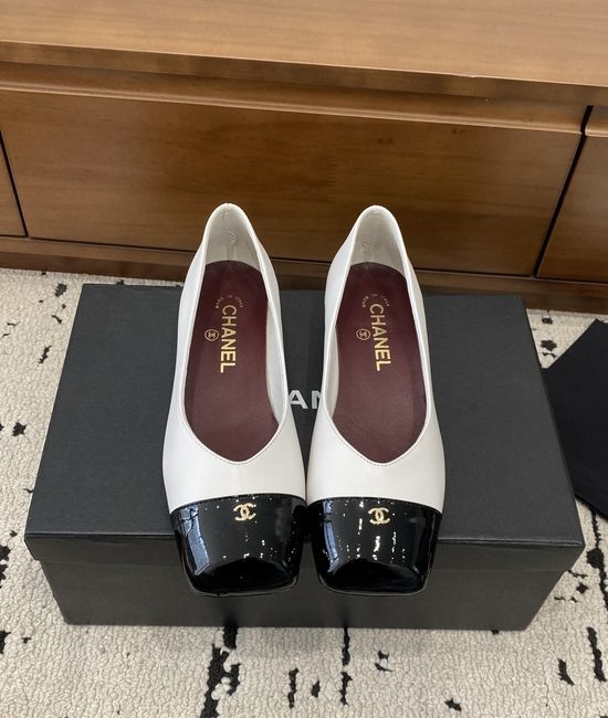 Chanel Color Block Chunky Heel Square Toe Mary Jane Flats