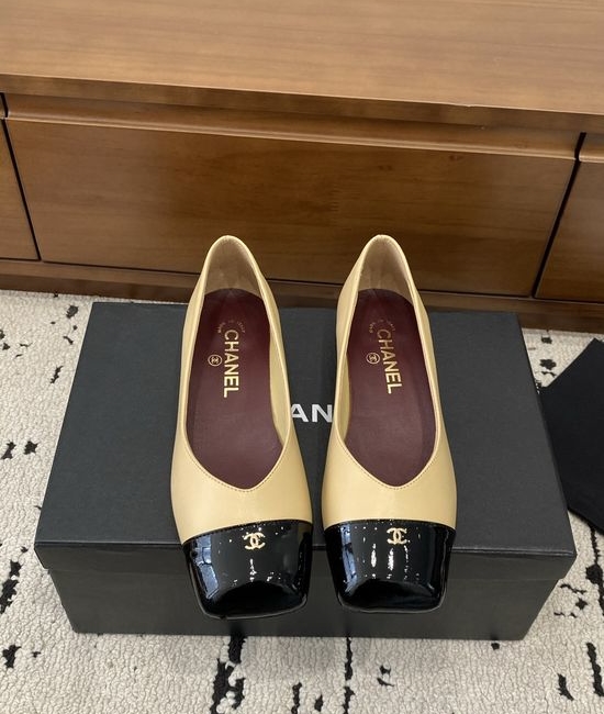 Chanel Color Block Chunky Heel Square Toe Mary Jane Flats