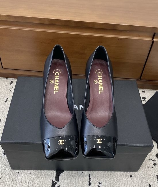 Chanel Color Block Chunky Heel Square Toe Mary Jane Shoes