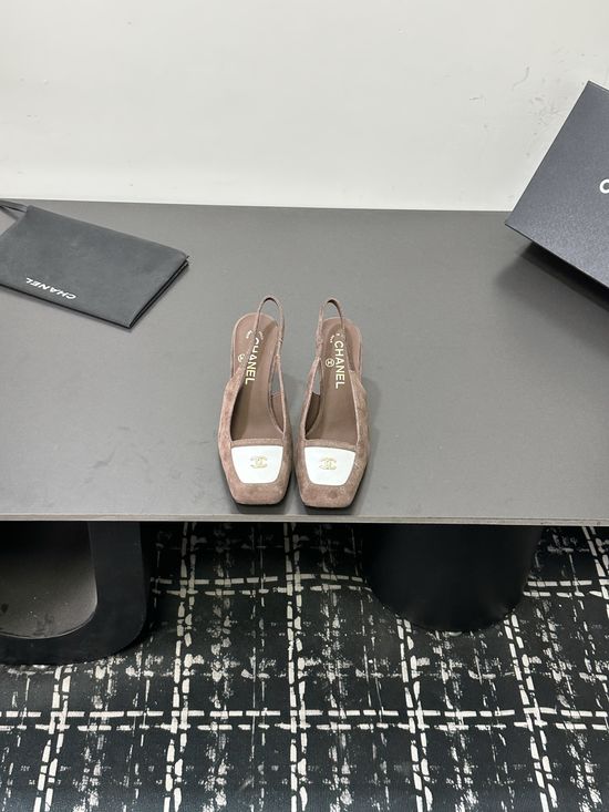 Chanel Sheepskin Upper Elegant Slides With Gift Box