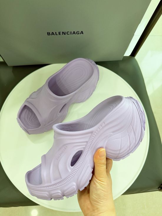 Balenciaga Thick Sole Non Slip Beach Casual Slides