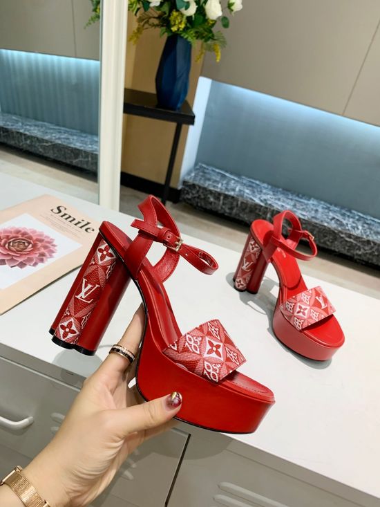 Louis Vuitton Color Block Leather Shoes with Italian Sole Two Buckle Design