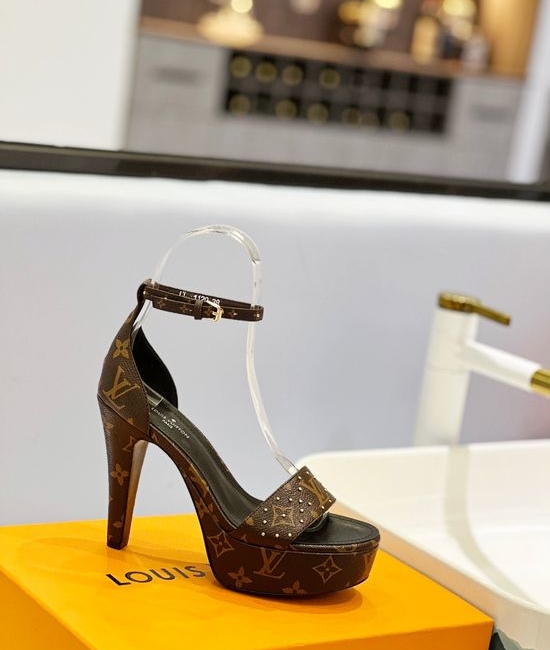 Louis Vuitton LV Elegant Color Block Leather Sole Platform Heels