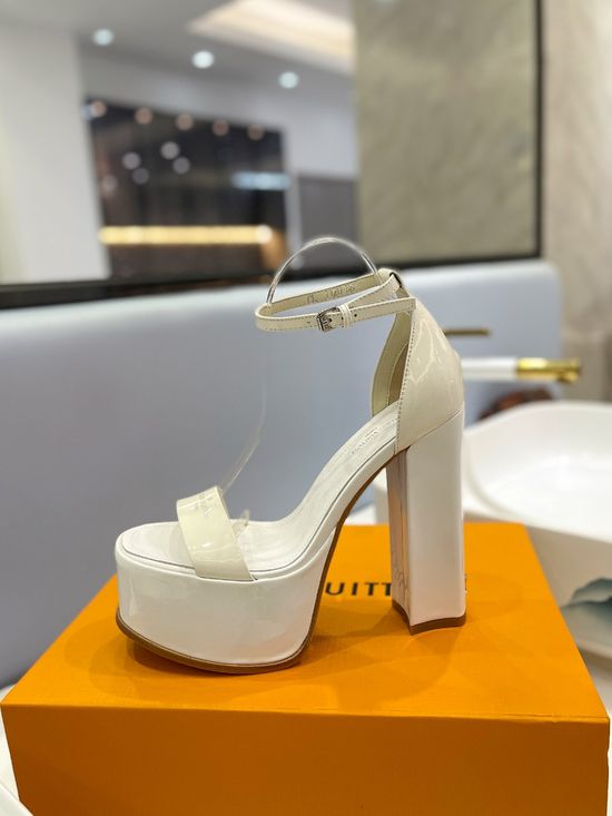 Louis Vuitton Classic Buckle High Heel Sandals Patent Leather Upper