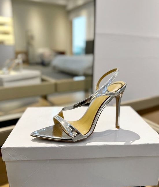 Gianvito Rossi Classic Mule High Heels With Premium Leather Outsole