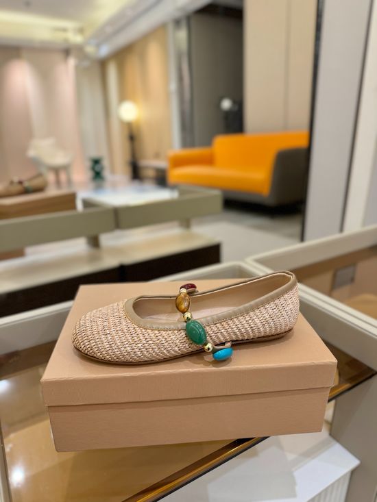 Gianvito Rossi Gemstone Decor Mary Jane Flat Casual Shoes