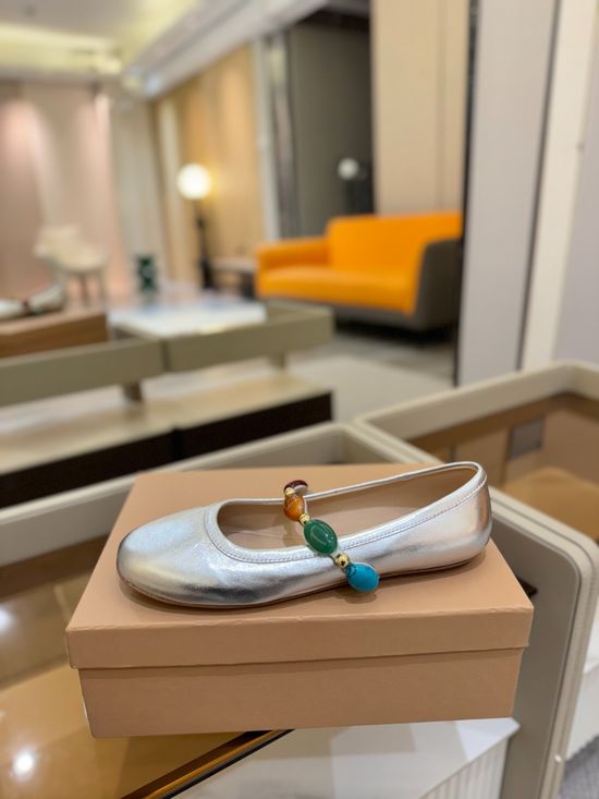 Gianvito Rossi Gemstone Decor Mary Jane Flat Casual Shoes