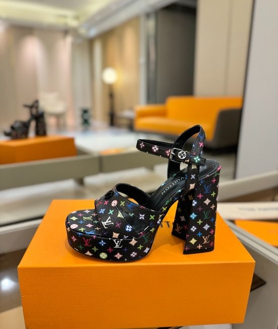 Louis Vuitton LV Elegant Platform Wedge Sandals Premium Comfort Soft Lining