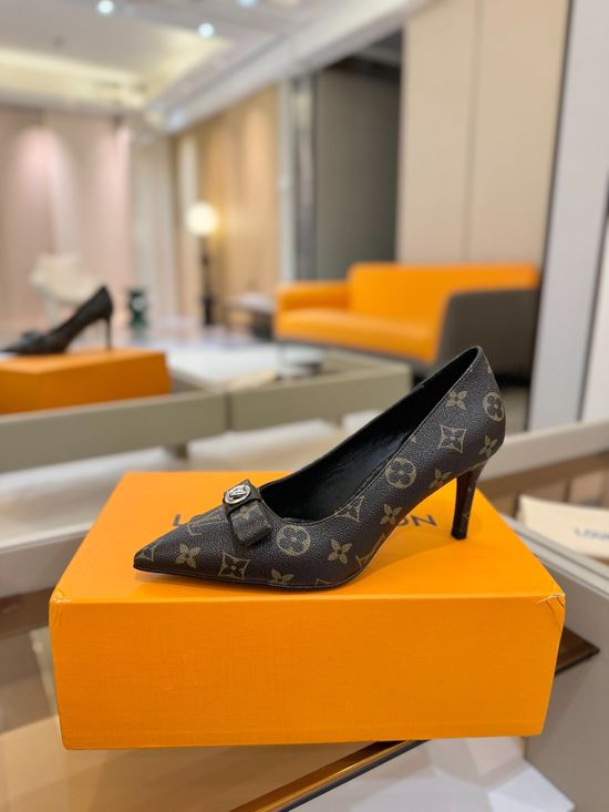 Louis Vuitton Genuine Leather Shoes with Italian Sole Comfortable Slim Fit