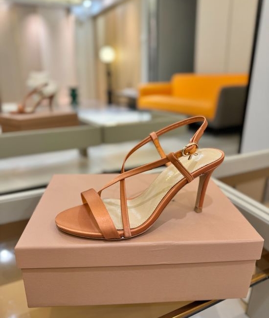 Gianvito Rossi Satin Upper High Heel Shoes with Genuine Leather Sole