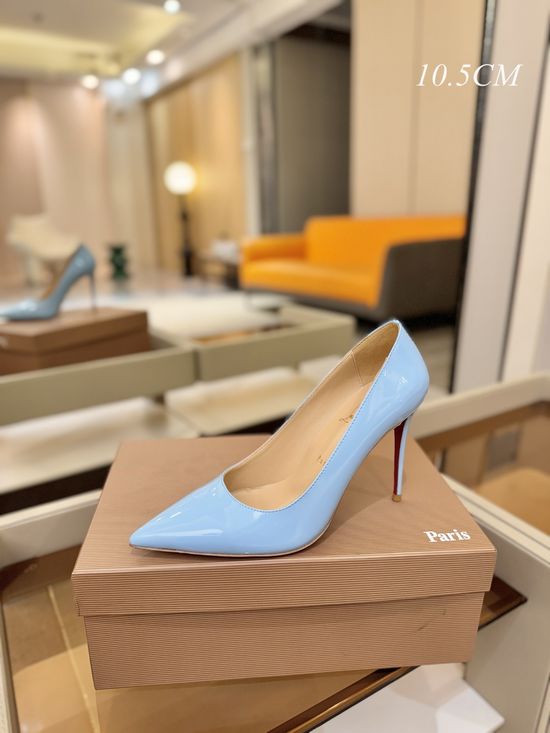 Christian Louboutine Patent Leather Classic Pointed Toe Stiletto Heel Pumps