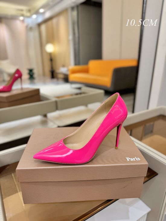 Christian Louboutine Patent Leather Classic Pointed Toe Stiletto Heel Pumps