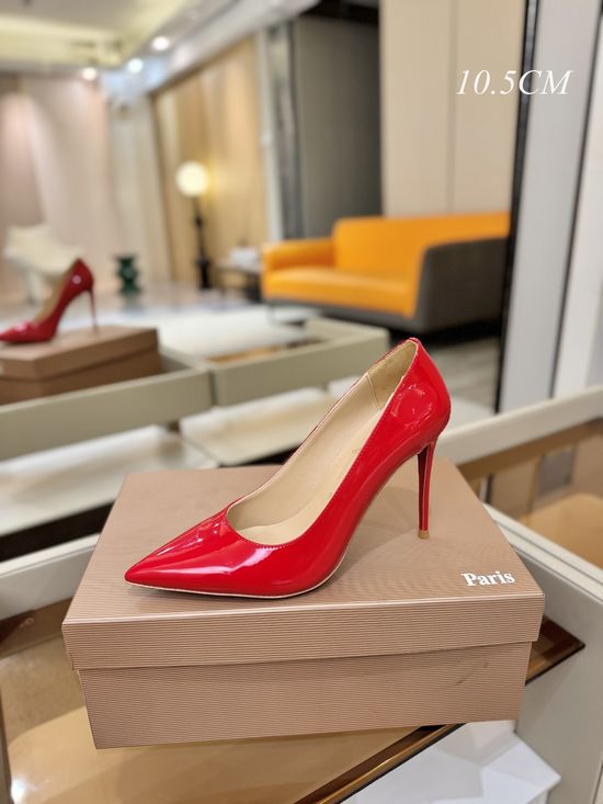 Christian Louboutine Patent Leather Classic Pointed Toe Stiletto Heel Pumps