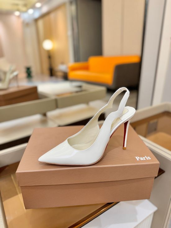 Christian Louboutine Wave-back High Heels Patent Leather Upper Genuine Leather Sole
