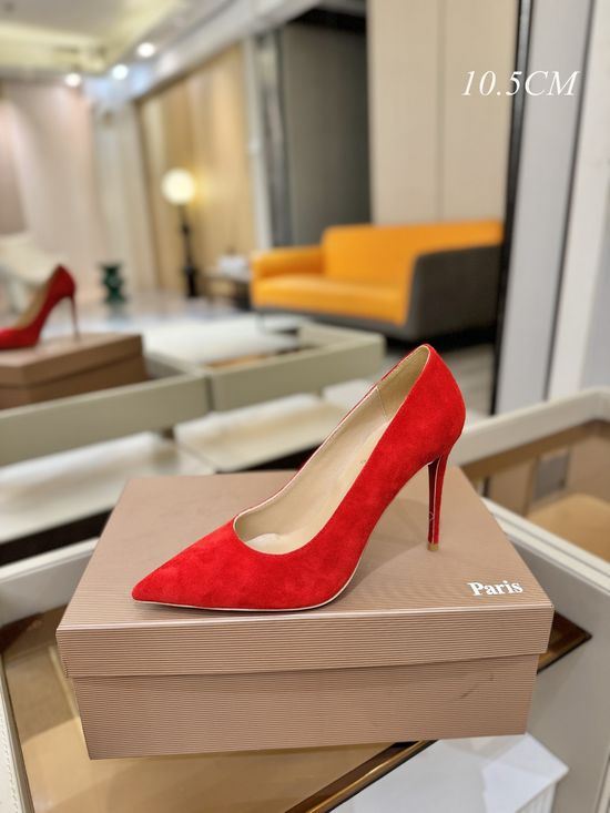 Christian Louboutine Classic Pumps Red Sole Premium Sheepskin Lining