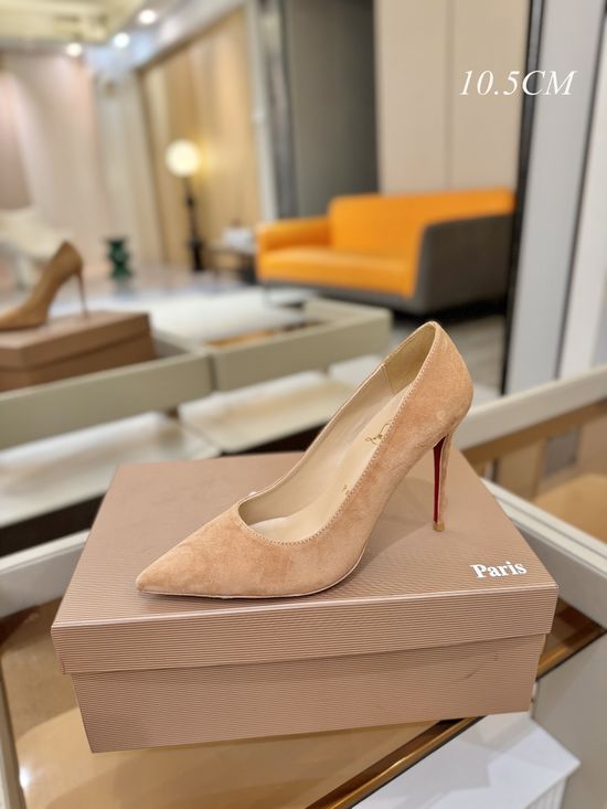 Christian Louboutine Classic Pumps Red Sole Premium Sheepskin Lining