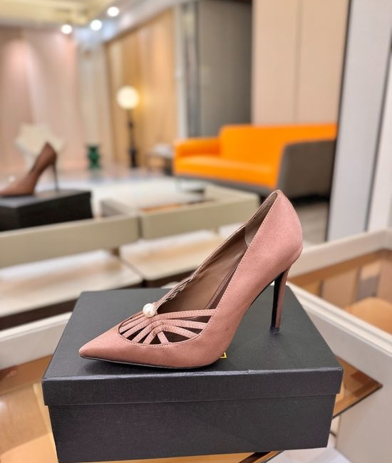 Alevi Milano Rhinestone Decorated Woven Cutout Stiletto Heel Dress Shoes