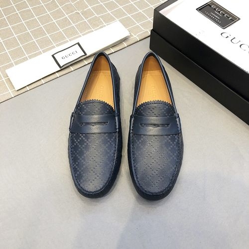 Gucci Cowhide Loafers With Interlocking G Details