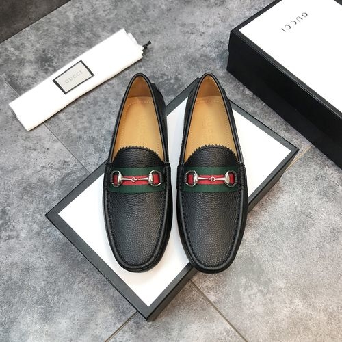 Gucci Cowhide Loafers With Interlocking G Details