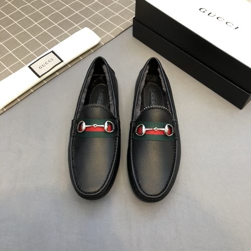 Gucci Cowhide Loafers With Interlocking G Details