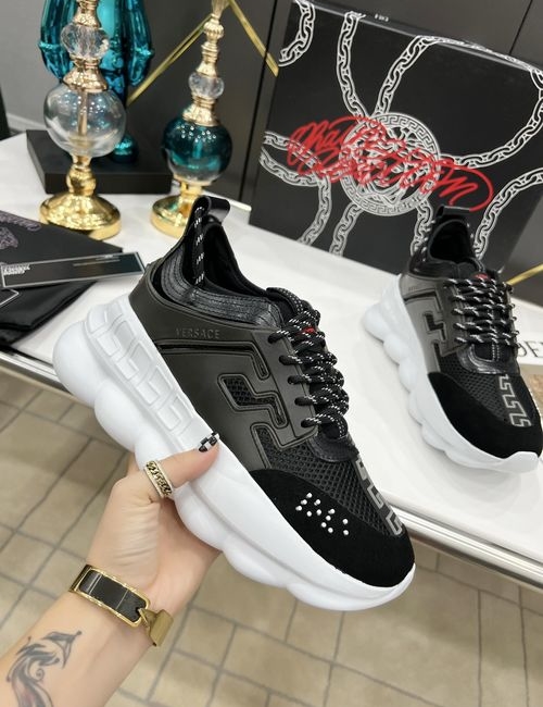 Versace Embroidered Cowhide Cushioned Casual Shoes