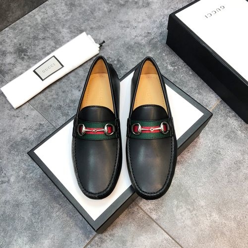 Gucci Cowhide Loafers With Interlocking G Details