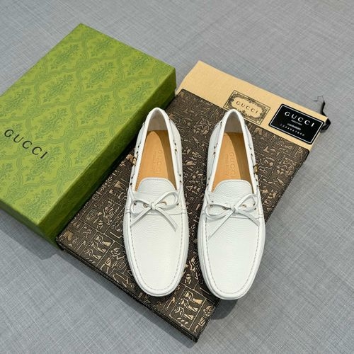 Gucci Cowhide Loafers With Interlocking G Details