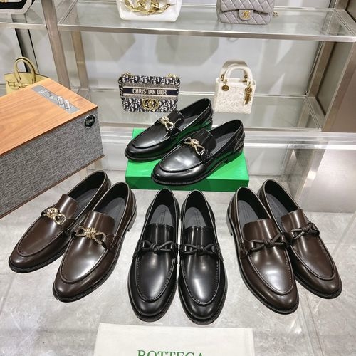 Bottega Veneta BV Round Toe Loafers With Metal Buckle
