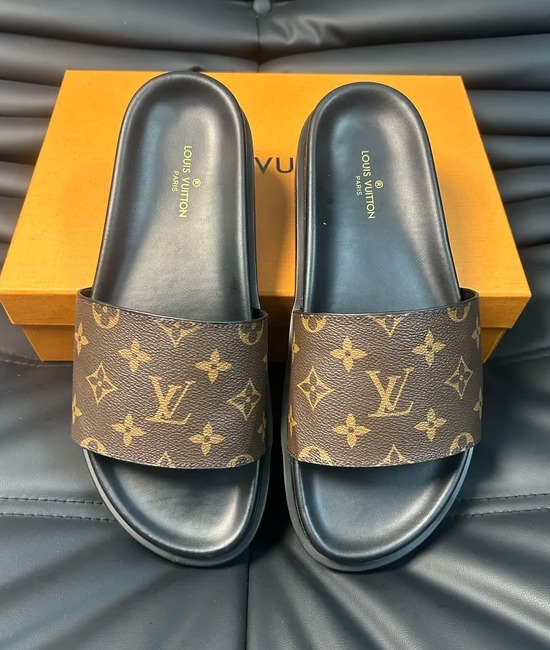 Louis Vuitton LV Sandals Premium Upper Quality Sole Exquisite Details